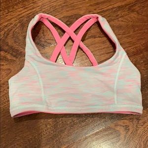 Super cute Ivviva Sports bra💚